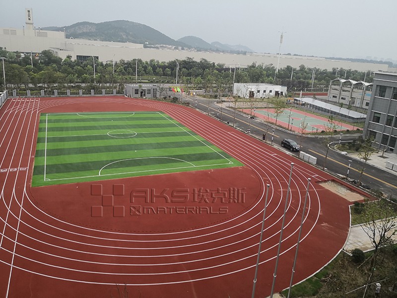 E-TPU塑膠運(yùn)動(dòng)場地